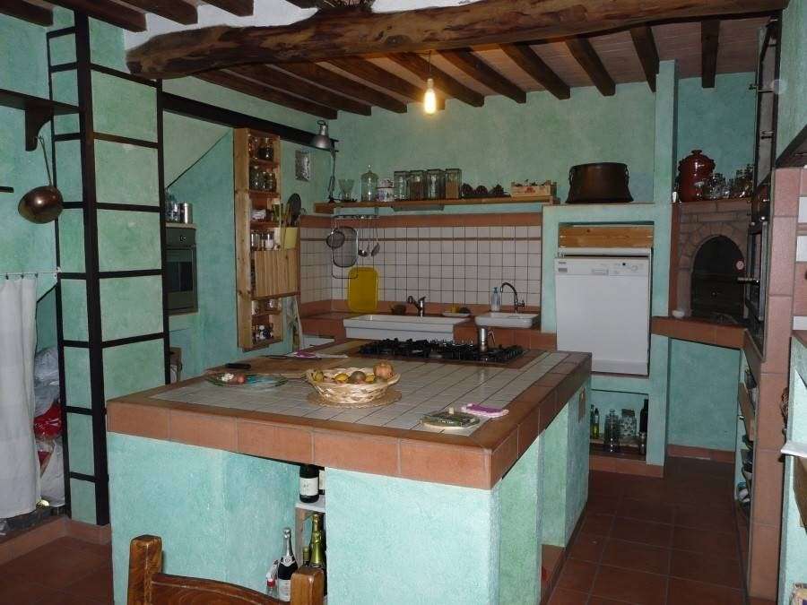 casa indipendente in vendita a Sovicille in zona San Rocco a Pilli
