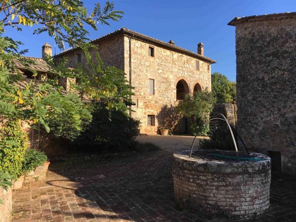 villa in vendita a Sovicille