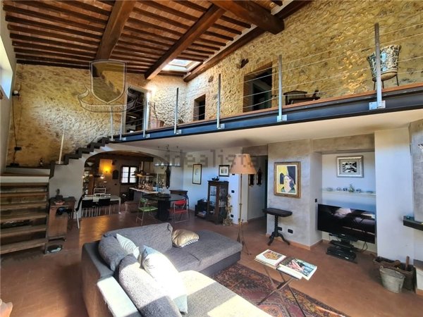 casale in vendita a Sovicille