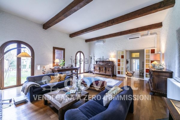 casa indipendente in vendita a Sovicille