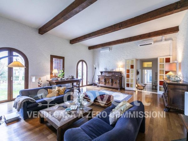 casa indipendente in vendita a Sovicille