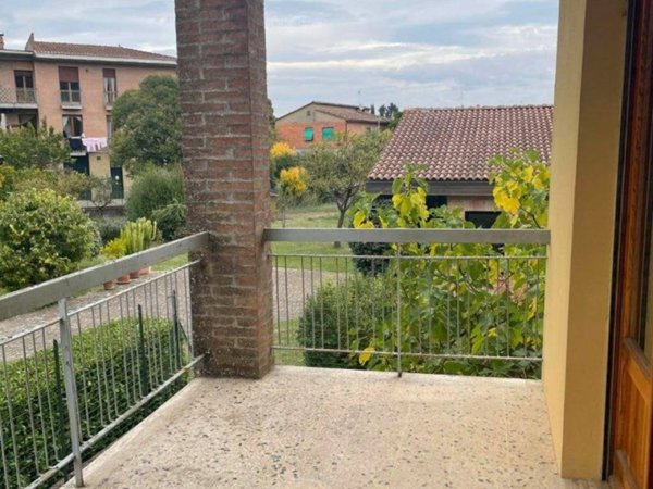 casa indipendente in vendita a Sovicille in zona Rosia