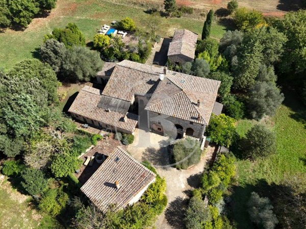 casa indipendente in vendita a Sovicille