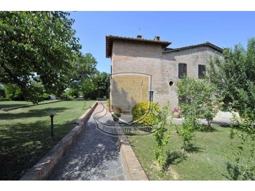 casa indipendente in vendita a Sovicille