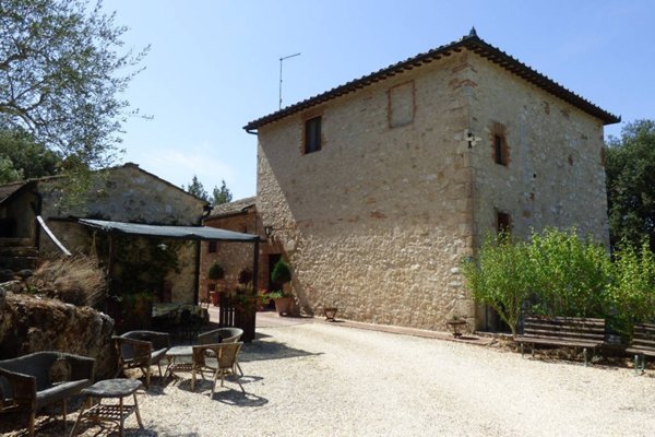 casale in vendita a Sovicille