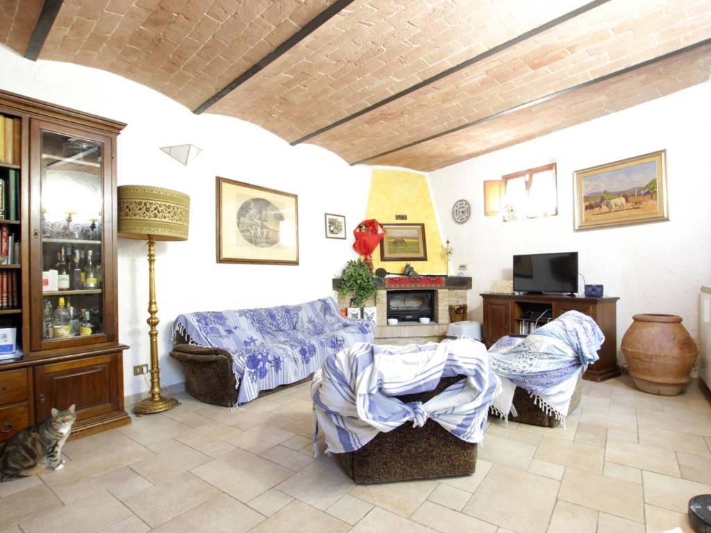 casa indipendente in vendita a Sovicille