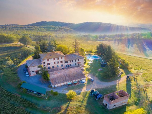 casa indipendente in vendita a Sovicille