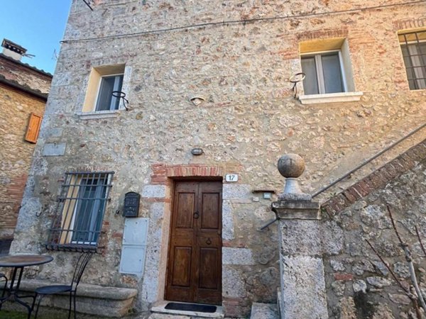 appartamento in vendita a Sovicille in zona Rosia