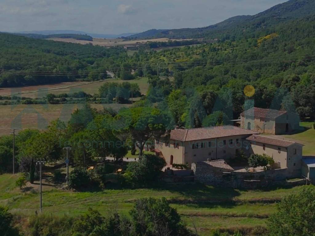 casa indipendente in vendita a Sovicille