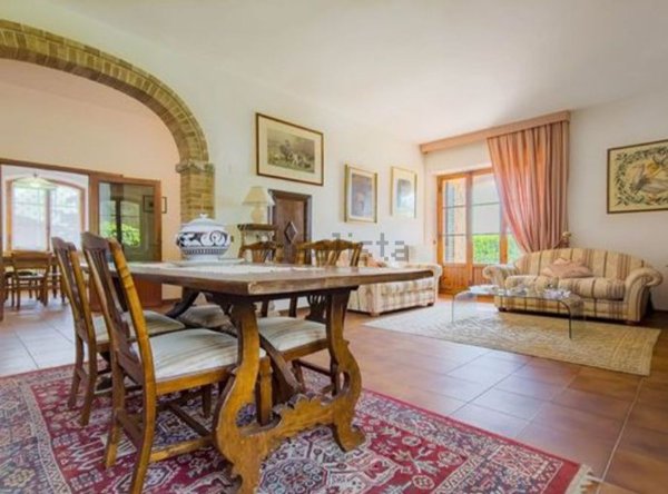 casa indipendente in vendita a Sovicille