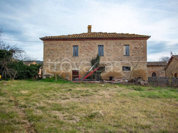 casa indipendente in vendita a Sovicille