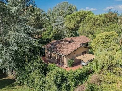 casa indipendente in vendita a Sovicille