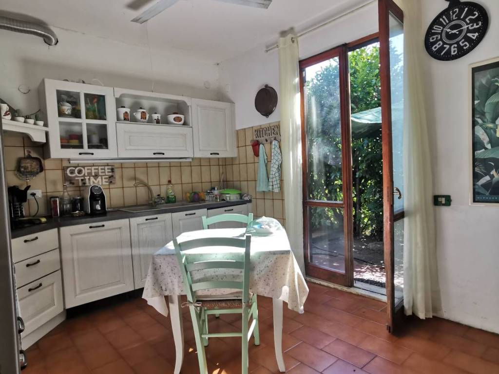 casa indipendente in vendita a Sovicille