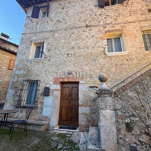 appartamento in vendita a Sovicille in zona Rosia