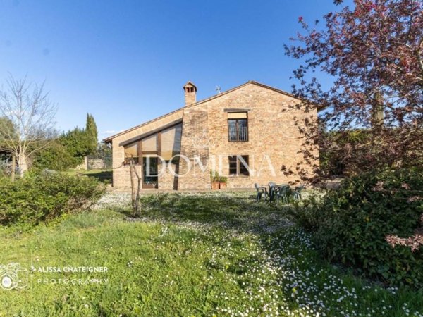 casa indipendente in vendita a Sovicille in zona San Rocco a Pilli