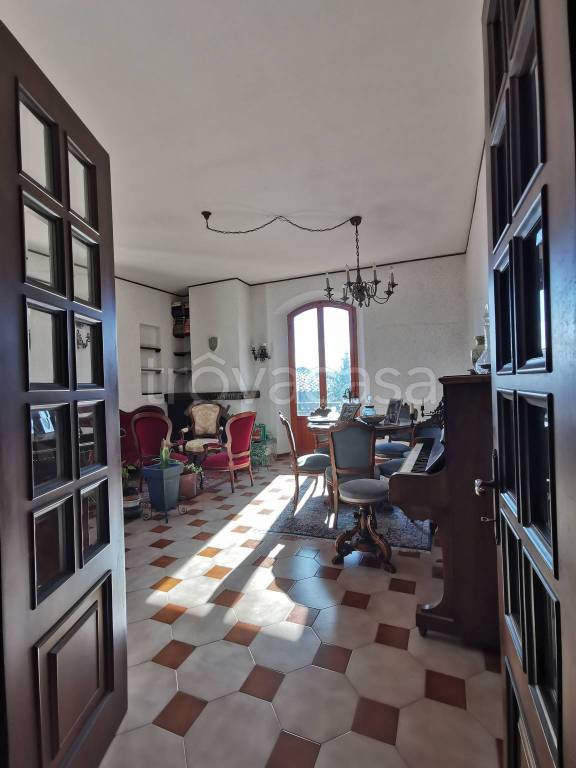 casa indipendente in vendita a Sovicille