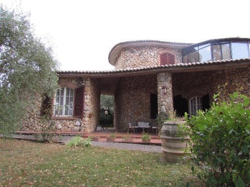 casa indipendente in vendita a Sovicille