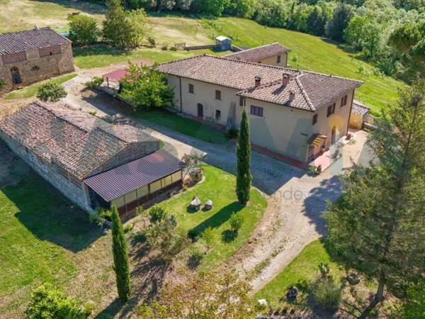 casa indipendente in vendita a Sovicille