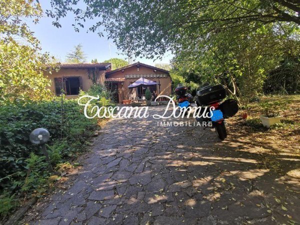 casa indipendente in vendita a Sovicille