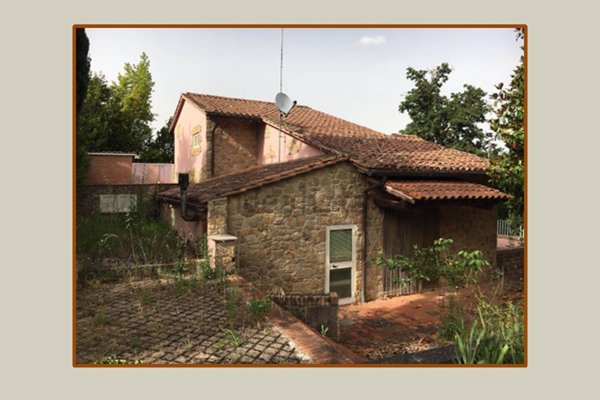 casa indipendente in vendita a Sovicille