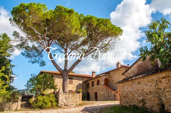 villa in vendita a Sovicille