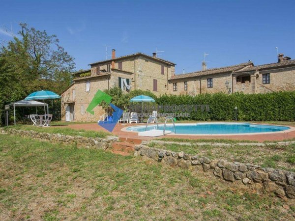 casa indipendente in vendita a Sovicille