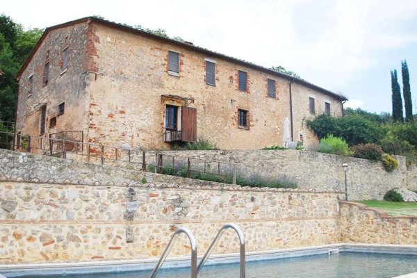 casa indipendente in vendita a Sovicille