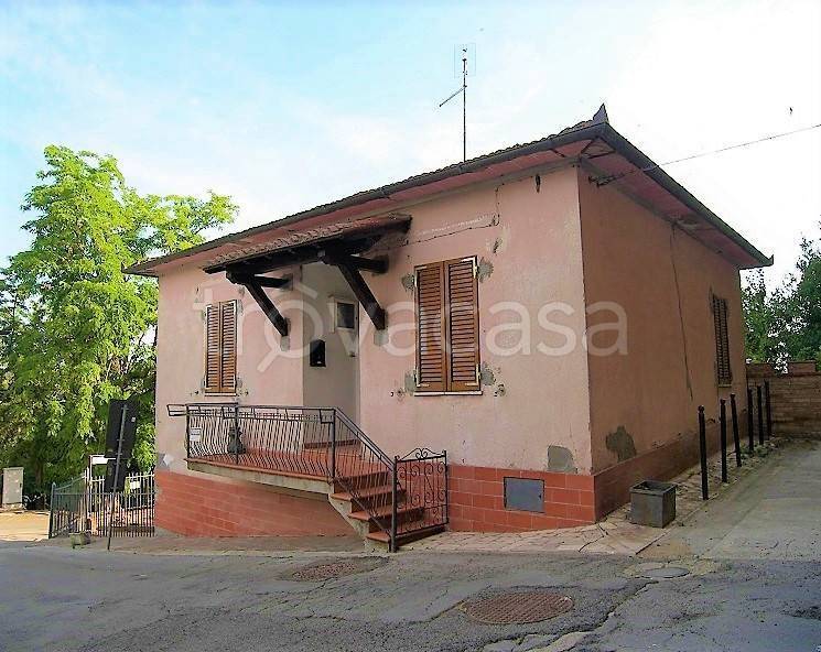 casa indipendente in vendita a Torrita di Siena