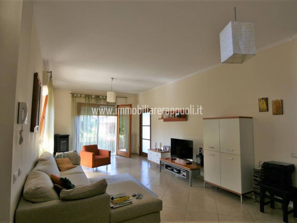 casa indipendente in vendita a Torrita di Siena