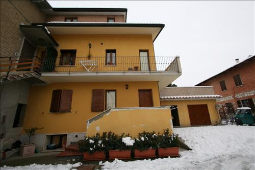 casa indipendente in vendita a Torrita di Siena
