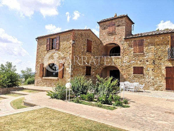 casa indipendente in vendita a Torrita di Siena