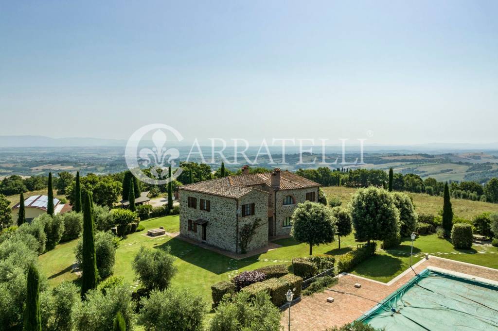 casa indipendente in vendita a Torrita di Siena