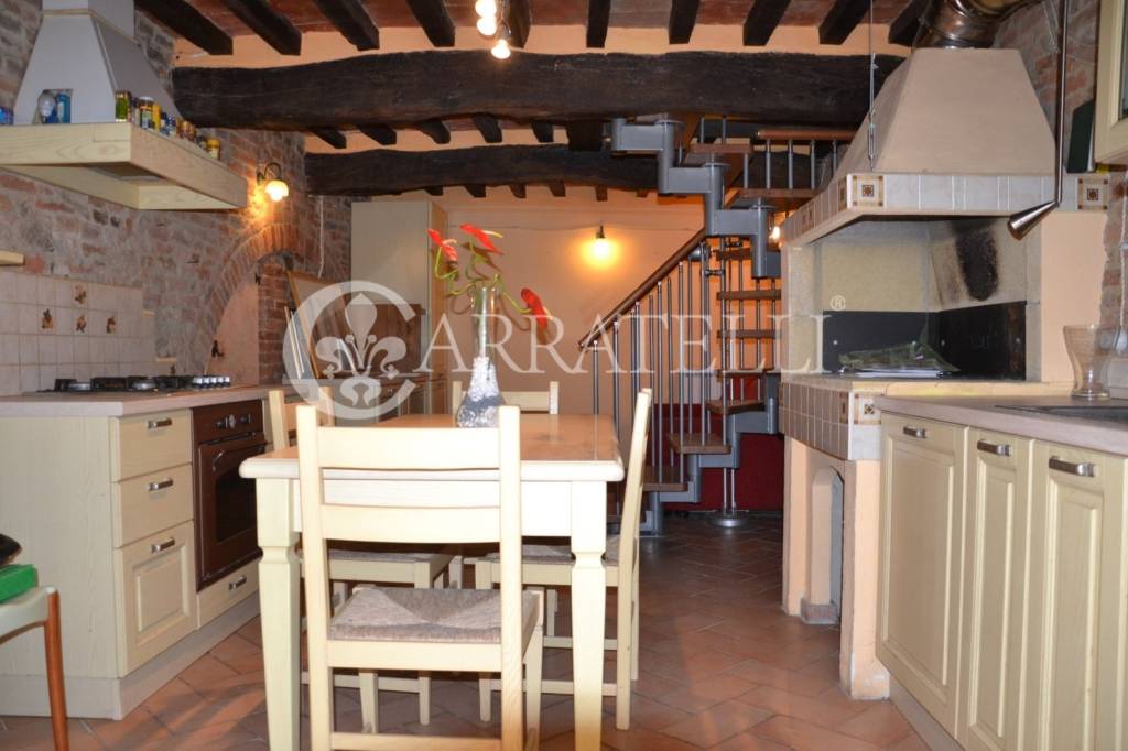 appartamento in vendita a Torrita di Siena in zona Montefollonico