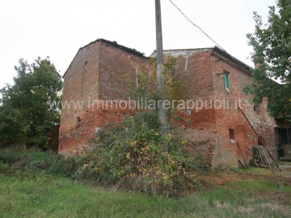 casa indipendente in vendita a Torrita di Siena