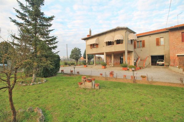 casa indipendente in vendita a Torrita di Siena