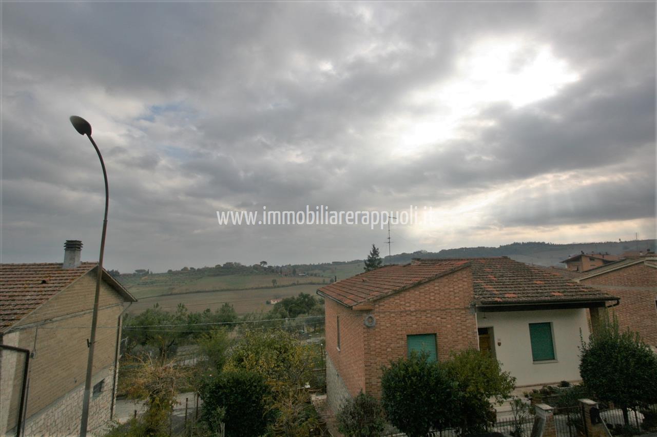 casa indipendente in vendita a Torrita di Siena