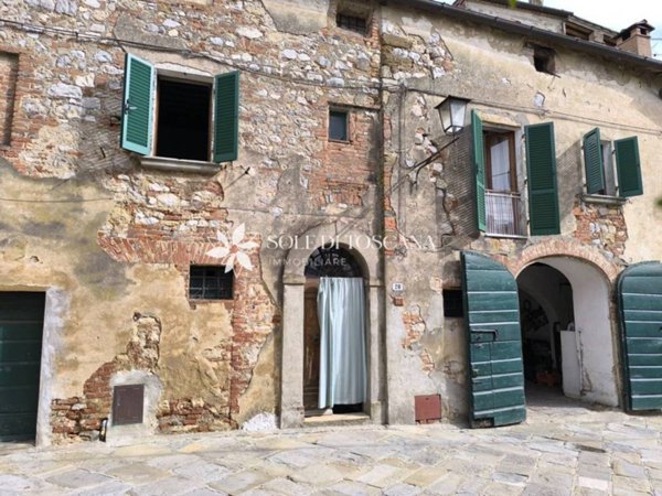 appartamento in vendita a Torrita di Siena in zona Montefollonico
