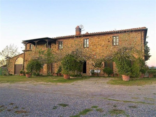 casa indipendente in vendita a Torrita di Siena