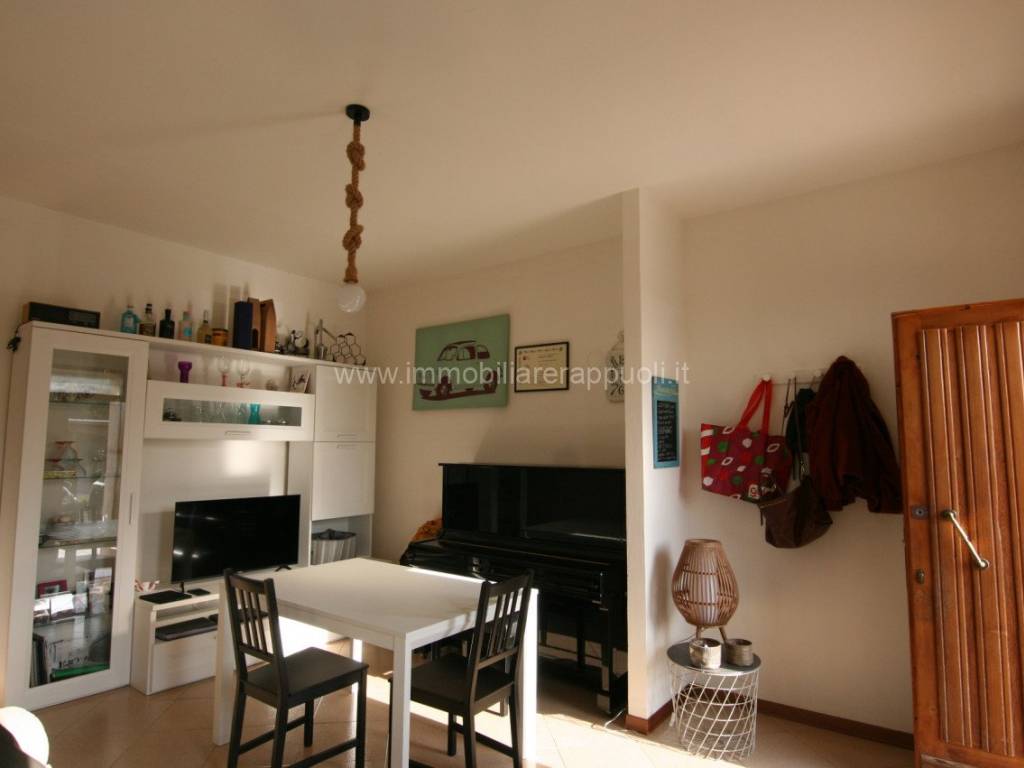 casa indipendente in vendita a Torrita di Siena