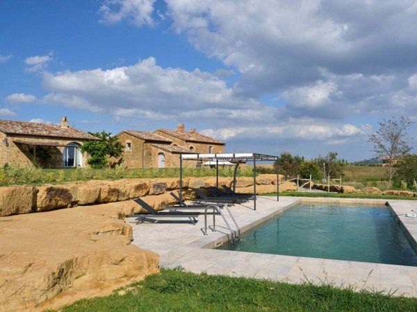 casa indipendente in vendita a Torrita di Siena