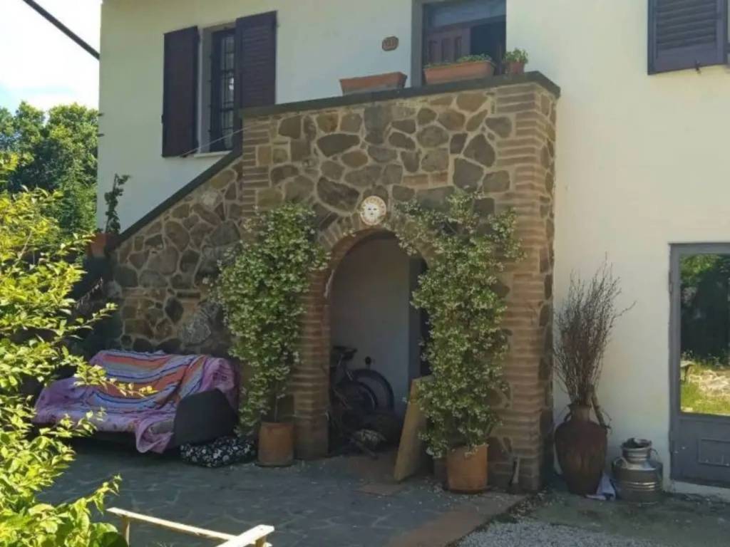 casa indipendente in vendita a Torrita di Siena