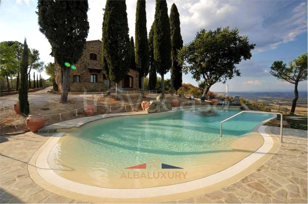 casa indipendente in vendita a Torrita di Siena