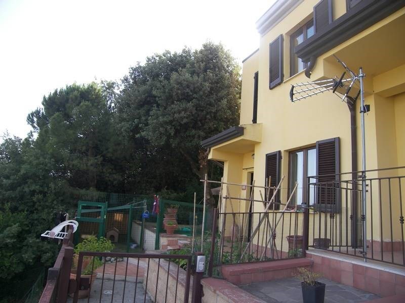 casa indipendente in vendita a Torrita di Siena in zona Montefollonico