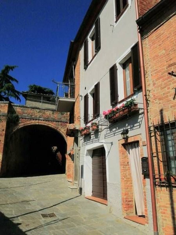 casa indipendente in vendita a Torrita di Siena