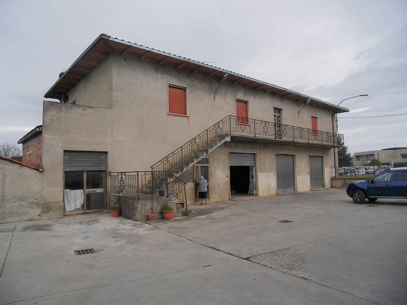 casa indipendente in vendita a Torrita di Siena