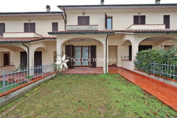casa indipendente in vendita a Torrita di Siena in zona Montefollonico