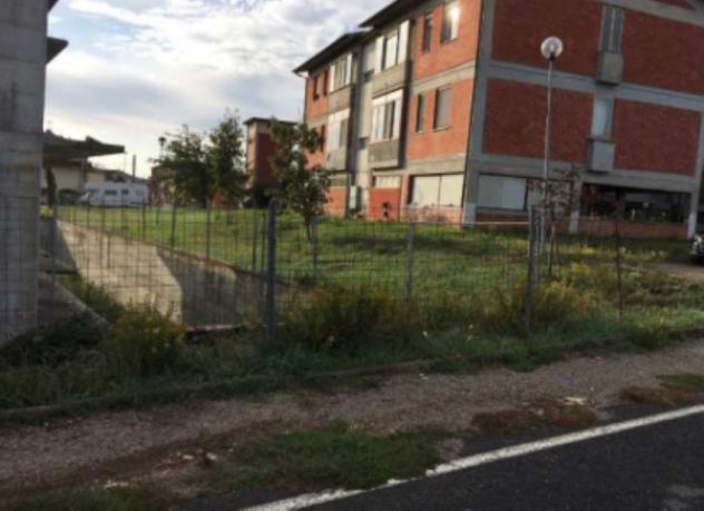 terreno edificabile in vendita a Torrita di Siena
