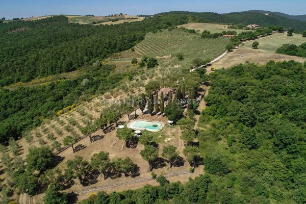casa indipendente in vendita a Torrita di Siena