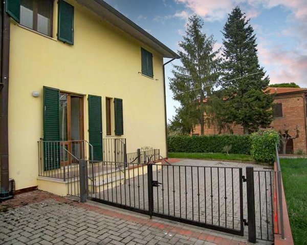 casa semindipendente in vendita a Torrita di Siena