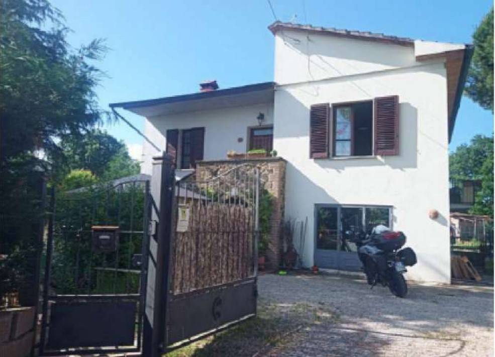 casa indipendente in vendita a Torrita di Siena
